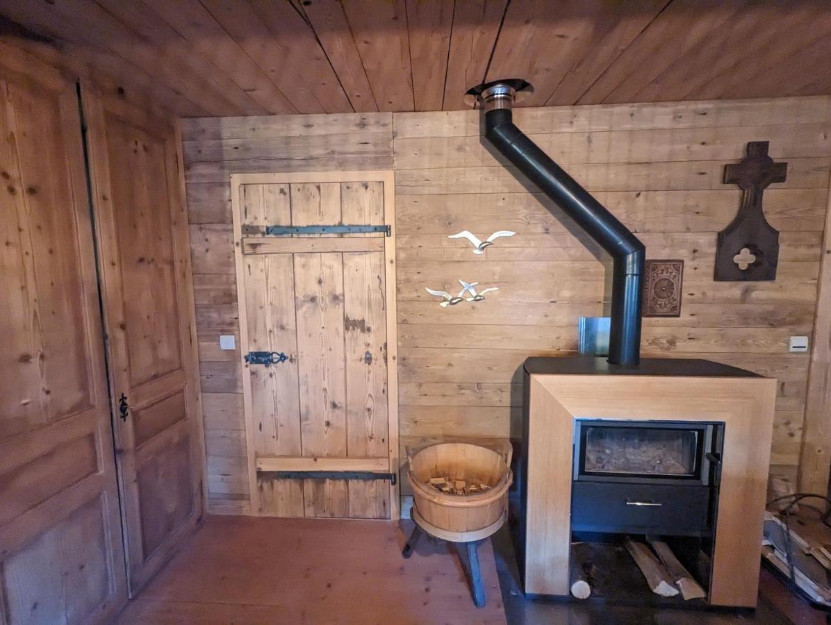Bas De Chalet Au Coeur Des Aravis, Entre Lac Et Montagne Saint-Jean-de-Sixt Bagian luar foto