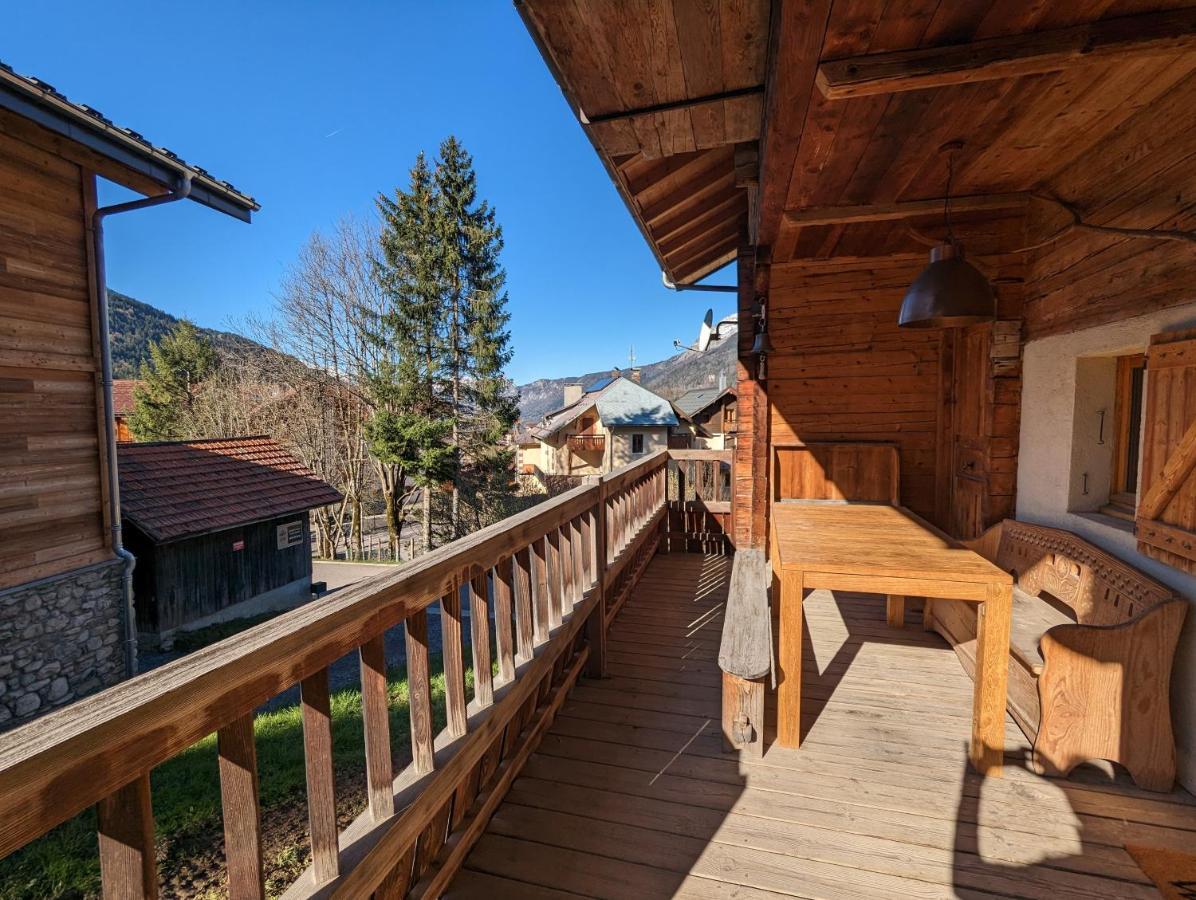 Bas De Chalet Au Coeur Des Aravis, Entre Lac Et Montagne Saint-Jean-de-Sixt Bagian luar foto